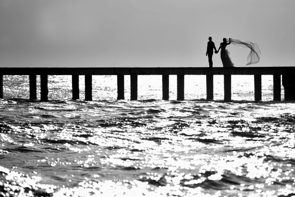 shutterstock_SeaCouple_small-1024×682